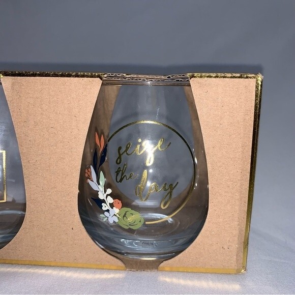 Blessed Seize The Day Painted Wine Glass Set Stemless Gold Painted Floral 16 oz - Picture 4 of 8